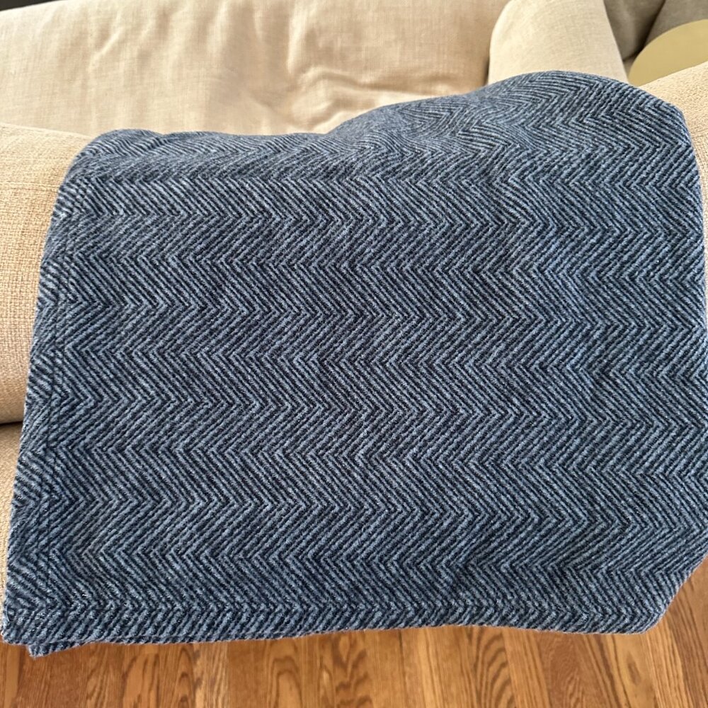 Chappywrap Bayside Herringbone Shawl - Picture 6 of 6